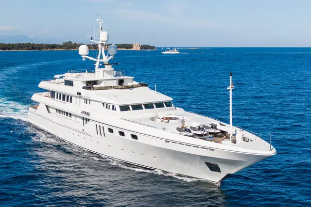 Apogee — Luxury Yachts St. Tropez, Saint-Tropez