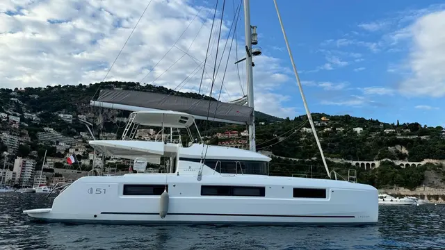 Lagoon 5.1 — Luxury Yachts St. Tropez, Saint-Tropez