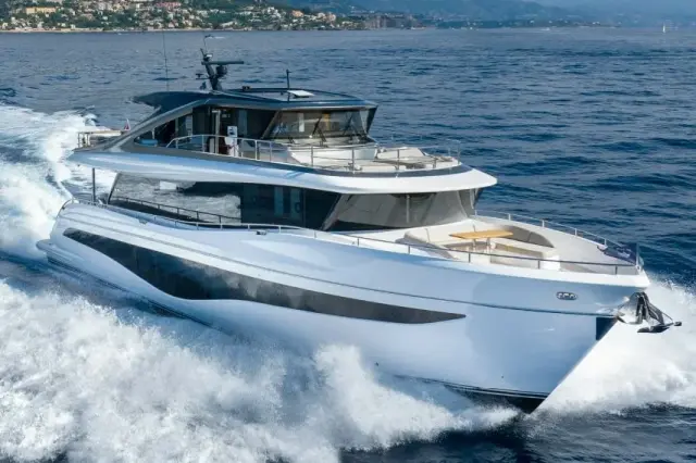 Princess Y80 — Luxury Yachts St. Tropez, Saint-Tropez